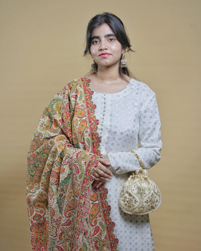 Zarnoor — Radiance of Gold