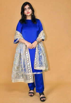 Lajward — The Color of Lapis Lazuli